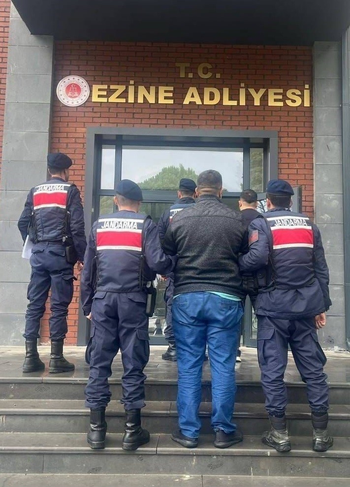 canakkalede gocmen kacakciligi operasyonu 6 organizator ve 56 kacak gocmen yakalandi 2 Te7MKb7q