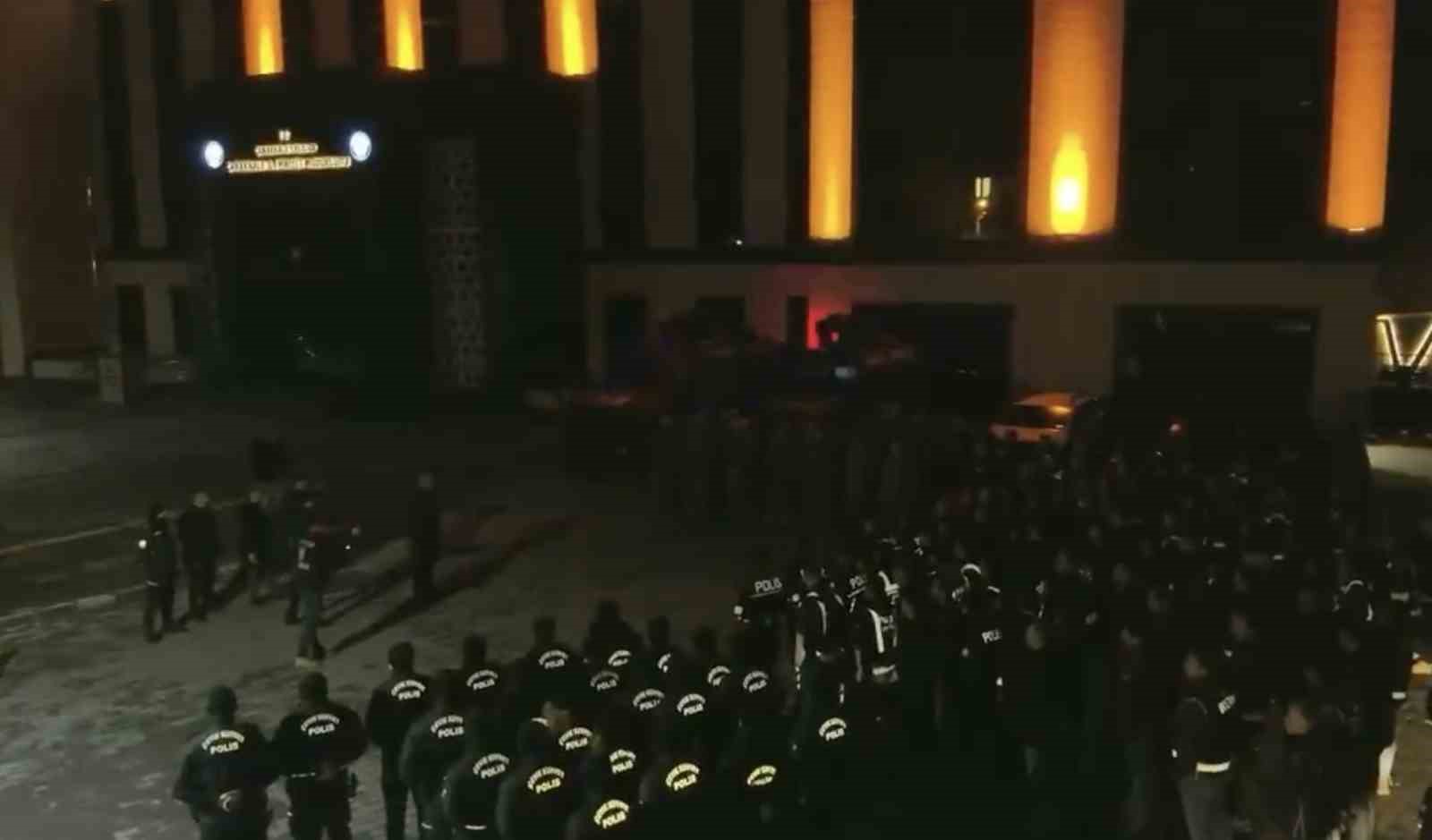 canakkalede gocmen kacakciligi yapan suc orgutu cokertildi 41 tutuklama 3 QWnFkYFK