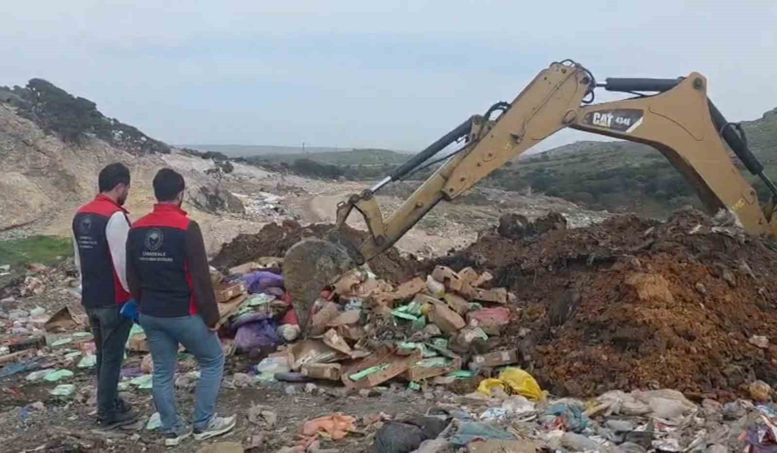 canakkalede hijyenik olmayan sarkuteri isletmesinde el konulan urunler imha edildi 0 PKZ4NkAc