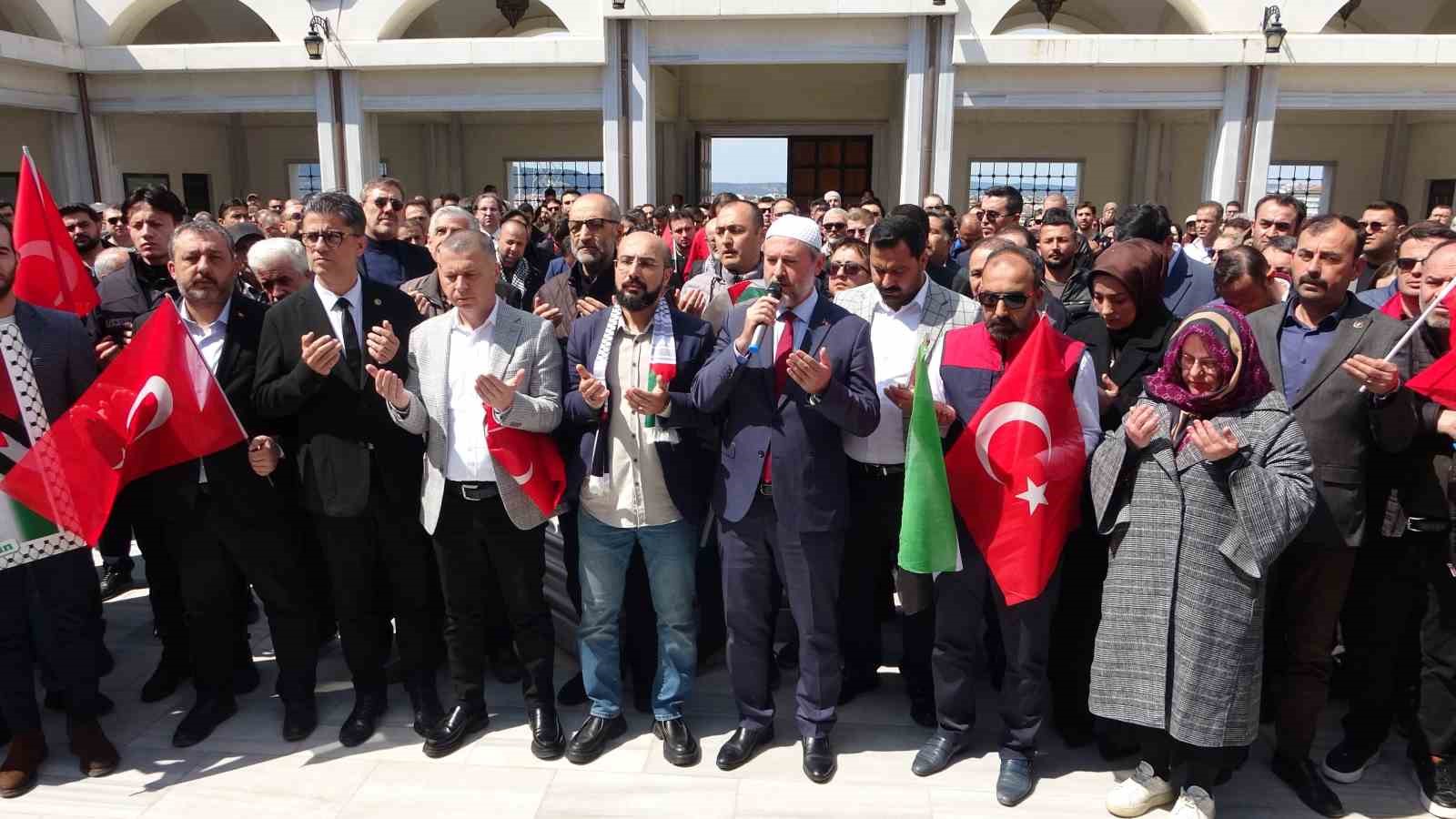 canakkalede israilin filistinli esirleri hedef alan idam yasasi protesto edildi 1 auDWJaHJ