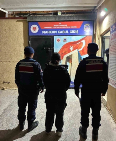 canakkalede-jandarma-denetimleri-8-tutuklama-rYsu9l6N.jpg