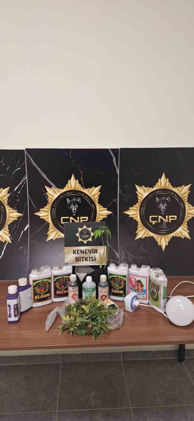 canakkalede narkotik operasyonu 5 tutuklama 6 HHM6W5Cn