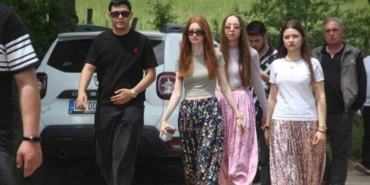 canakkalede-o-sokaktan-gecenler-hayatinin-askini-buluyor-xCmZLaIz.jpg