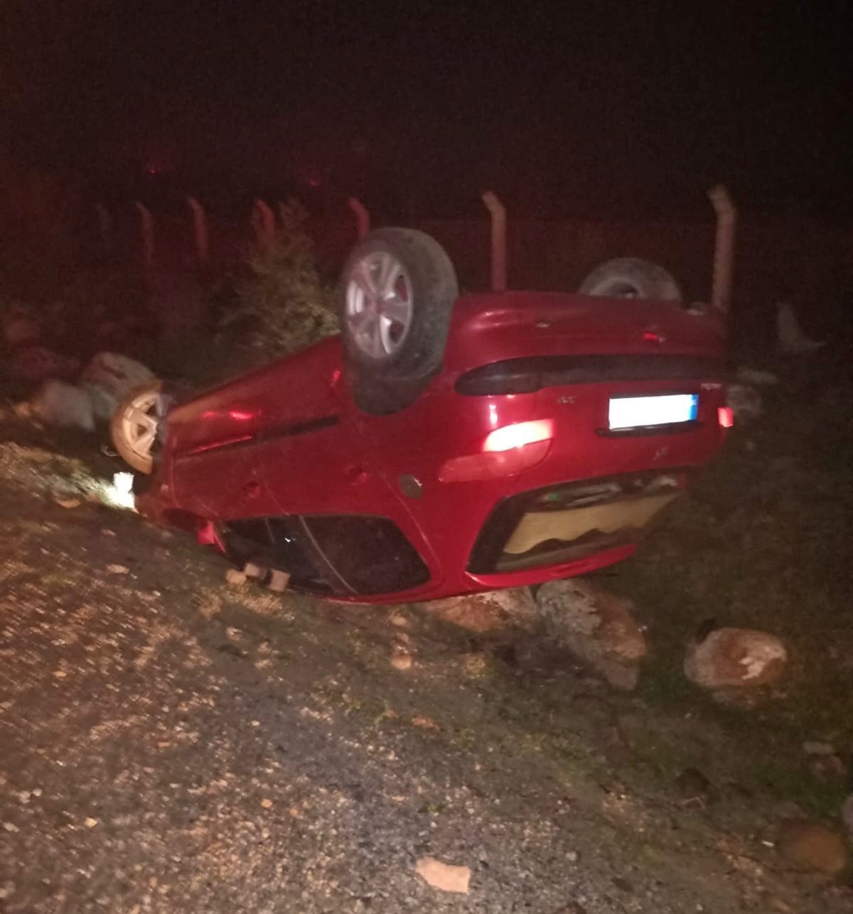 Çanakkale’de takla atan otomobilin sürücüsü hayatını kaybetti 4 canakkalede takla atan otomobilin surucusu hayatini kaybetti 0 3e9viyOf