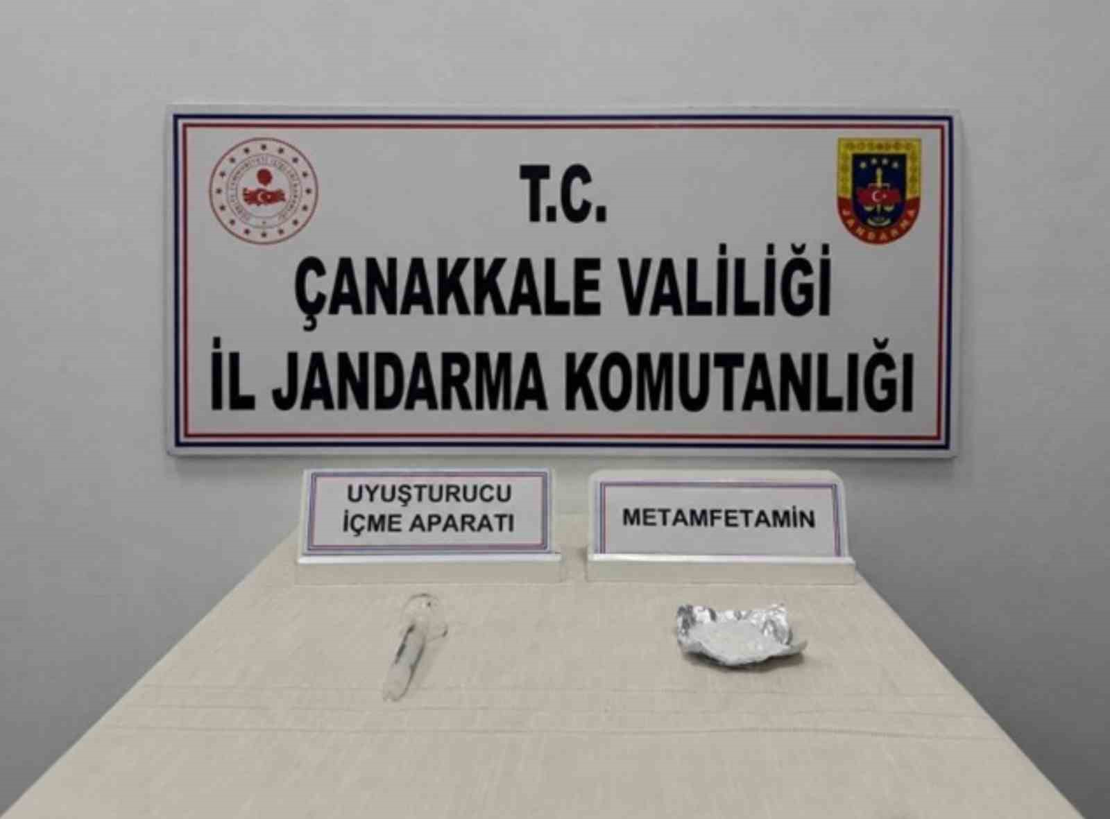 canakkalede uyusturucu operasyonu 3 supheli tutuklandi 3 sYuggEfB