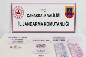 Hafif ticari araç kayalıklara çarptı: 1 ölü 1 thumbnail