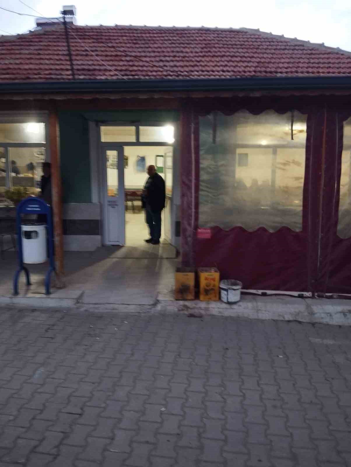 Çanakkale’deki köy kahve ihamesinde inatlaşma: Kira 126 bin TL’yi görünce yeniden ihaleye çıkılacak 5 canakkaledeki koy kahve ihamesinde inatlasma kira 126 bin tlyi gorunce yeniden ihaleye cikilacak 1 Sr1lvVZD
