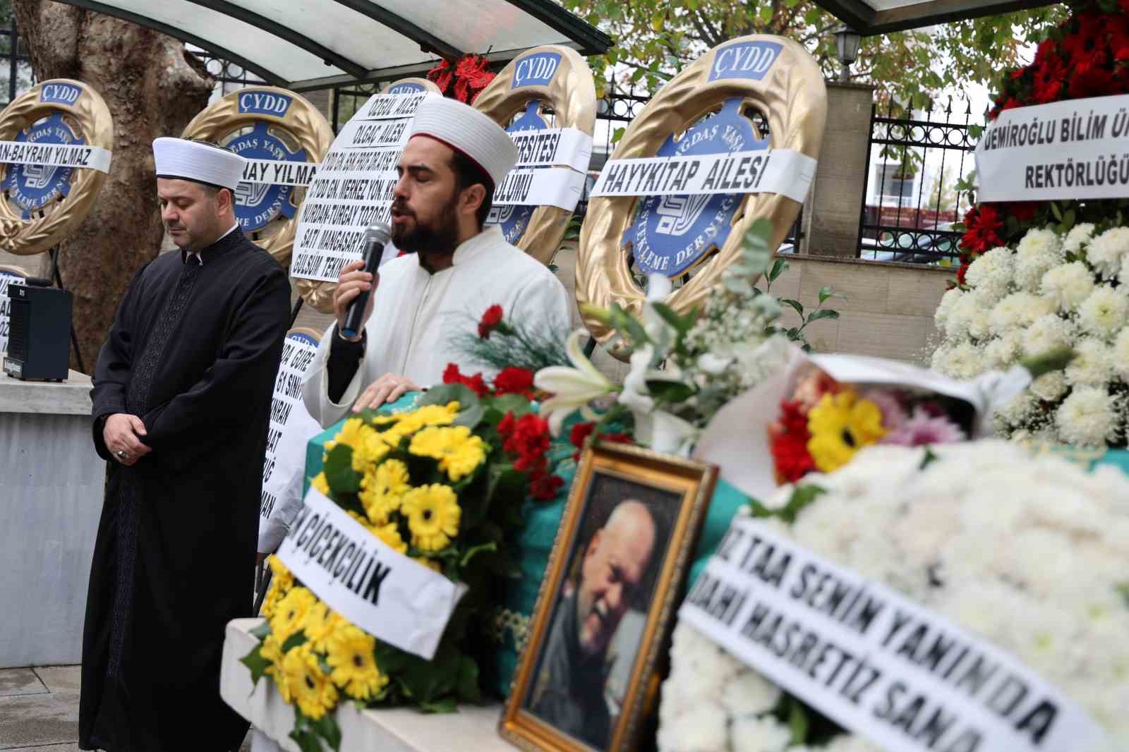 canan karatayin esi ali basak karatay son yolculuguna ugurlandi 5 NTbyHiHf