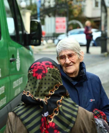 canan-karatayin-esi-ali-basak-karatay-son-yolculuguna-ugurlandi-7fVuxh9l.jpg