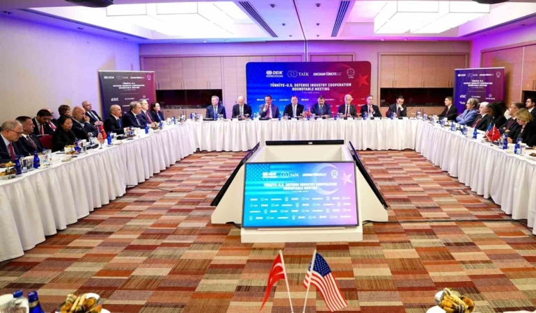 canik-nato-zirvesinde-turkiye-abd-iliskilerine-katki-sagladi-wcsZXlGf.jpg