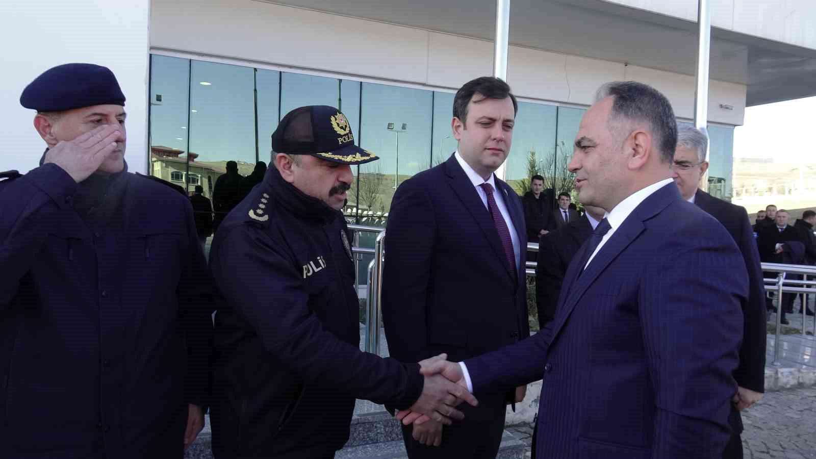 cankiri valisi cakirtas goreve basladi 3