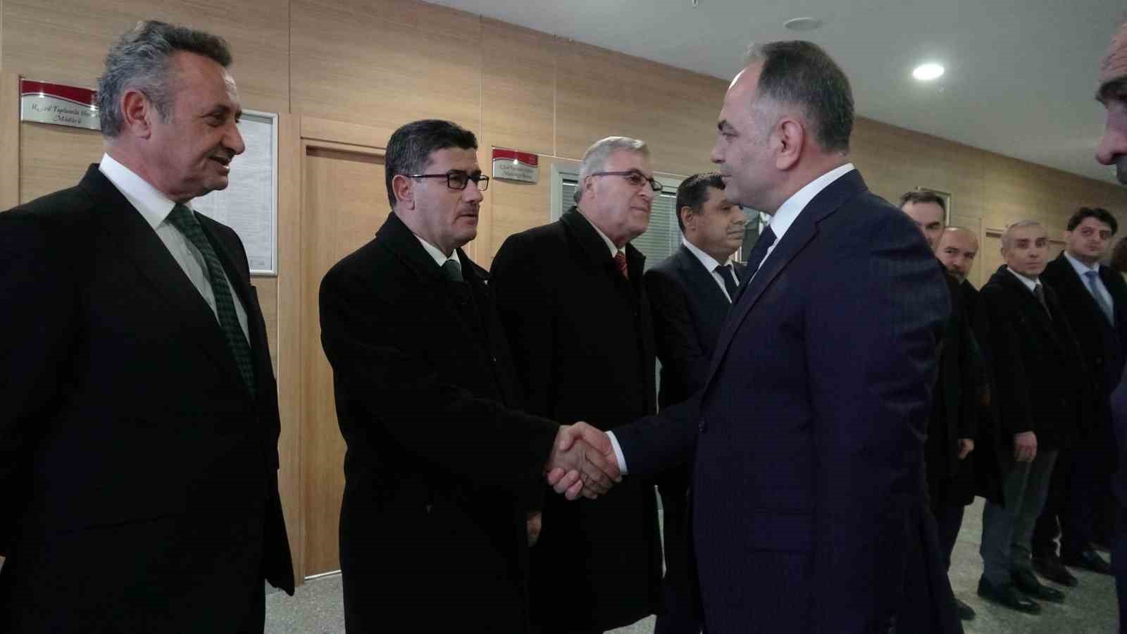 cankiri valisi cakirtas goreve basladi 4 ZccMwmVr