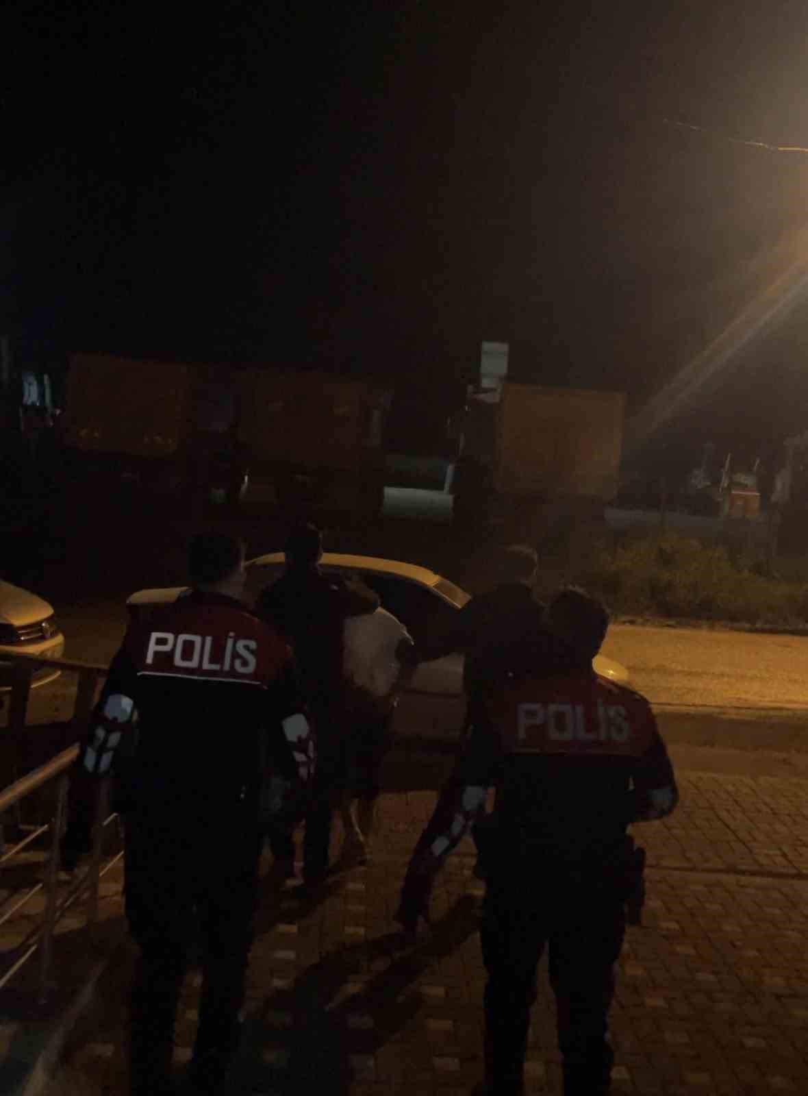 cankirida cezaevinden firar eden 2 sahis yakalandi 3 rSypwKCk