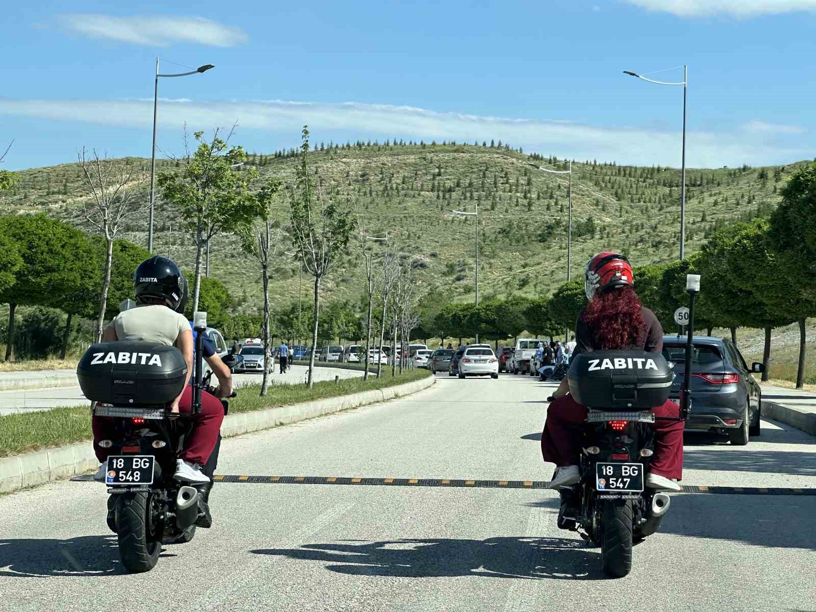 cankirida yksye gec kalan adaylarin yardimina zabita ekipleri yetisti 0 6JU7AbuA