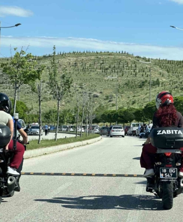cankirida-yksye-gec-kalan-adaylarin-yardimina-zabita-ekipleri-yetisti-hiWi4WXF.jpg