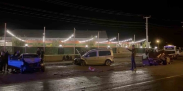 cankirida-zincirleme-trafik-kazasi-9-yarali-GJLF4RRV.jpg