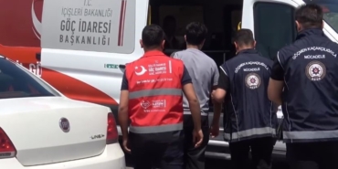 cankiridan-suriyeye-geri-donusler-devam-ediyor-79-kisi-kalici-olarak-ulkesine-dondu-iJZLUnDM.jpg