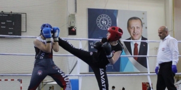 cankirili-genc-sporcular-savate-sporunda-basarilariyla-goz-dolduruyor-B6i6gFsr.jpg