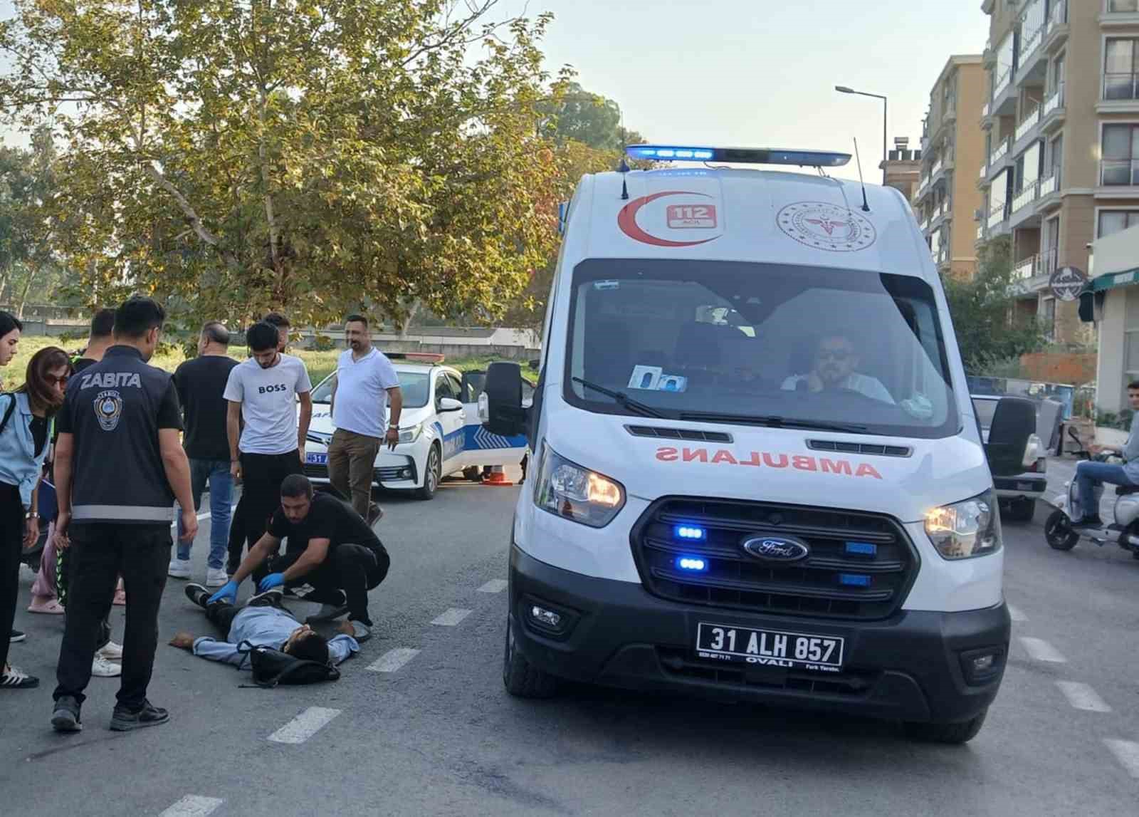 carpisan motosikletlerin suruculeri yere savruldu o anlar kamerada 4 tI8EPm7i