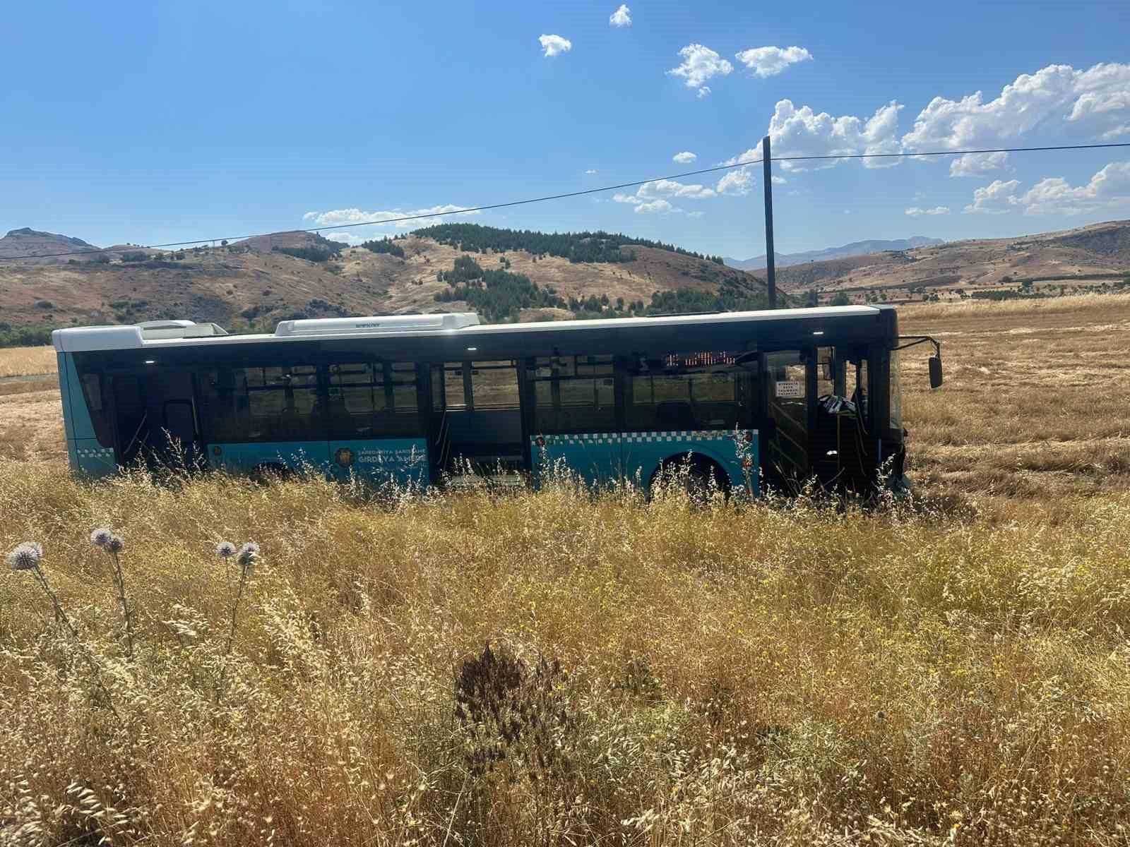 carpismaktan kactilar kazadan kacamadilar 2 yarali 0 W9sfSDTT
