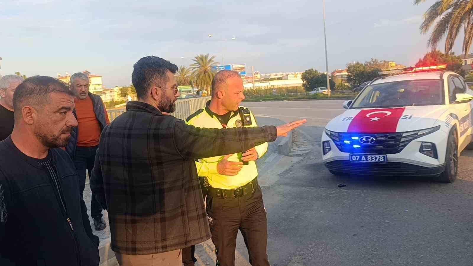carpmanin etkisiyle 20 metre firlayip refujdeki topraga dusup hayata tutundular 2 yarali 7 GtFuJnkA