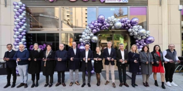 carrefoursa-60inci-gurme-magazasini-acti-FCmMk1H2.jpg