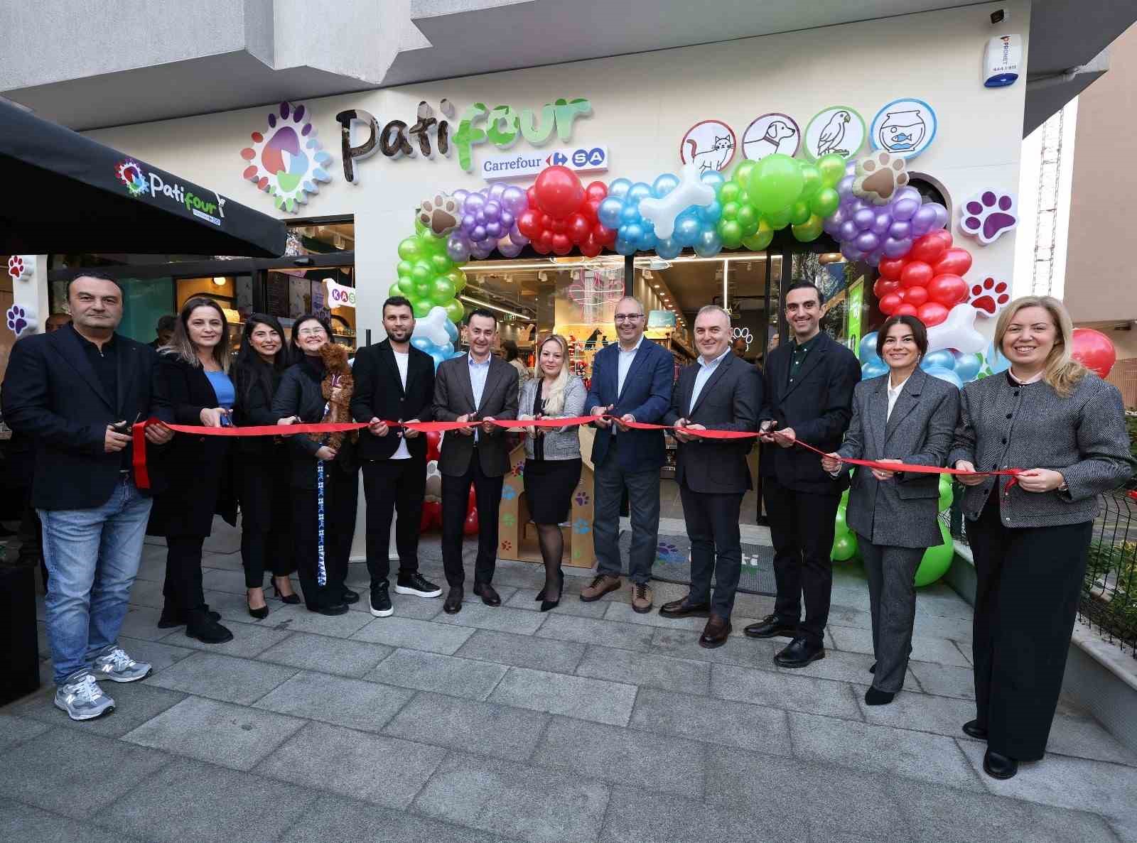 carrefoursa yeni nesil yasam alani patifourun acilisini yapti 2 IIb2b7Ps