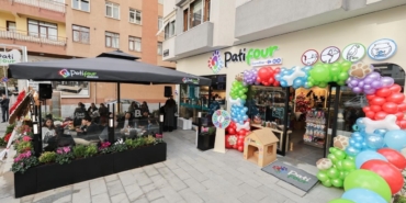 carrefoursa-yeni-nesil-yasam-alani-patifourun-acilisini-yapti-ChksqPzH.jpg
