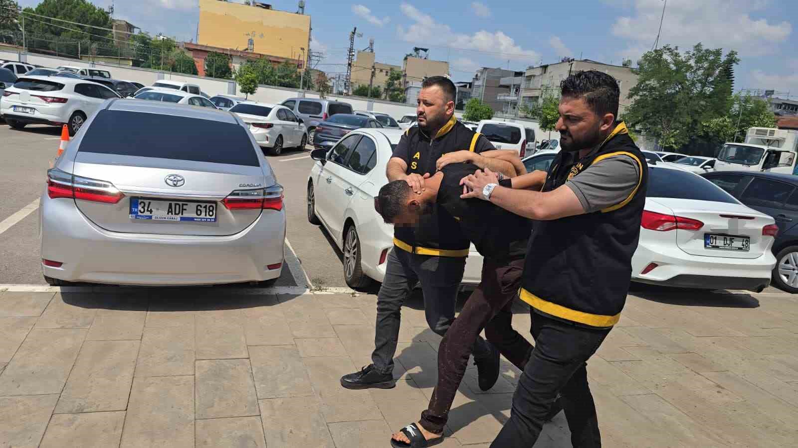 Çarşaf giyip keşif yaptılar, 40 dakikada servet çaldılar 5 carsaf giyip kesif yaptilar 40 dakikada servet caldilar 1 kbzjSX2w