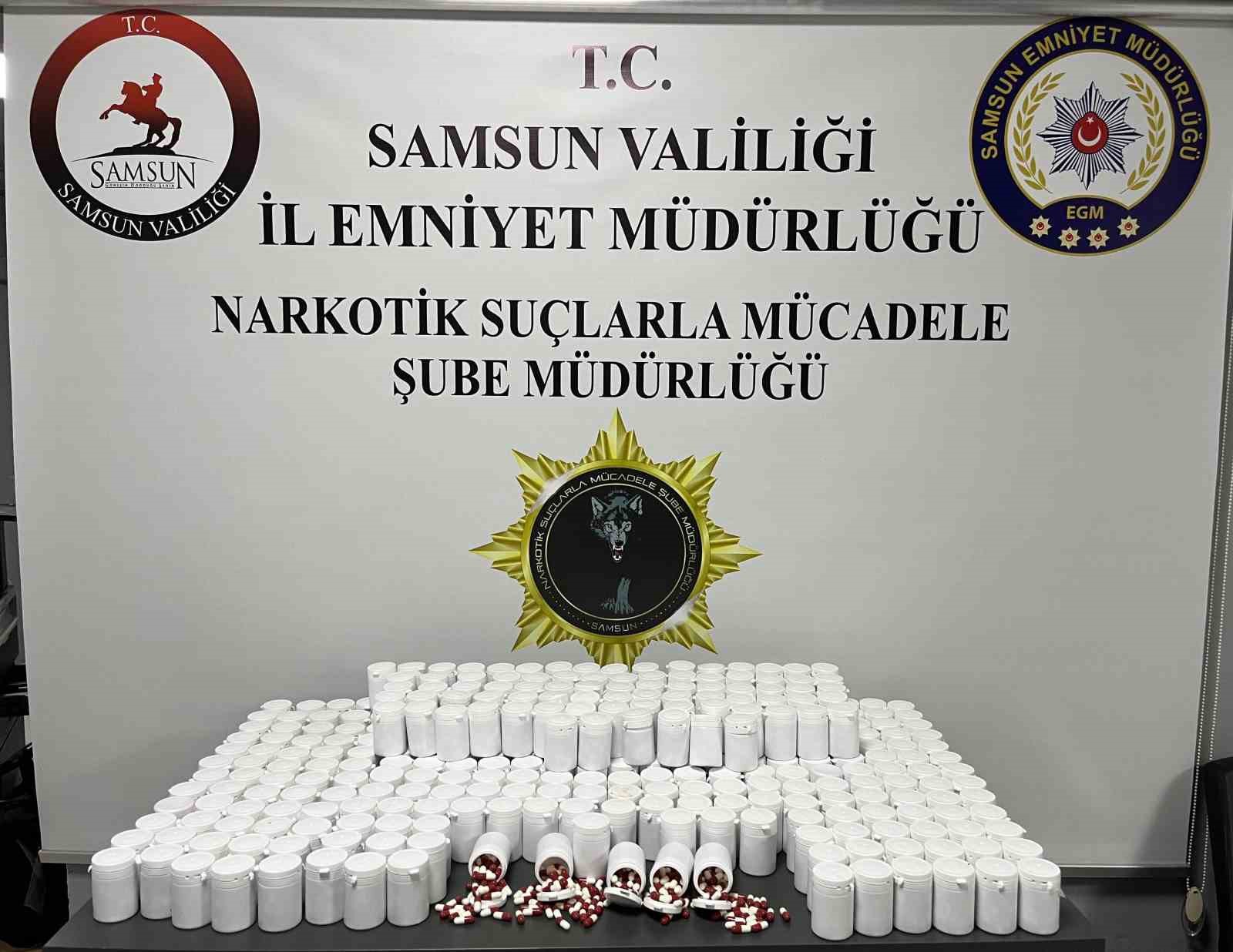 carsambada uyusturucu operasyonu 18 bin 900 uyusturucu hap ele gecirildi 3 pZmhYtyH