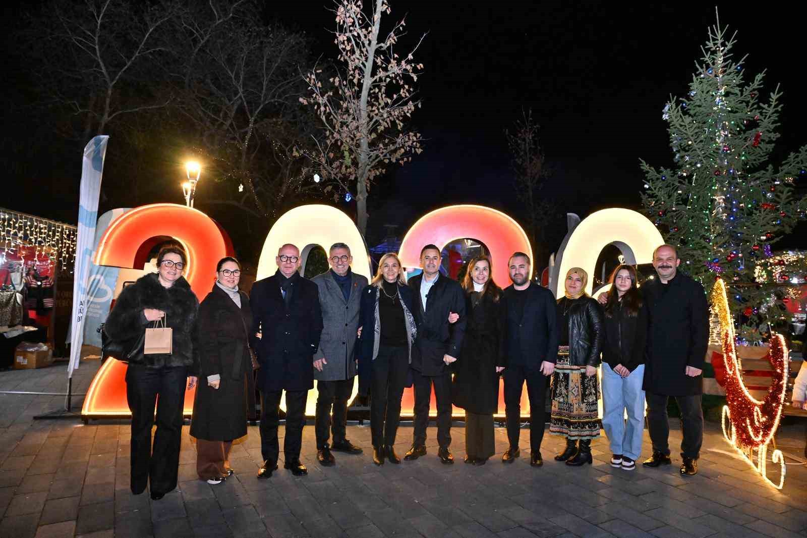 carsi 2026 kapilarini ziyaretcilere acti 2 z2KdvVNk