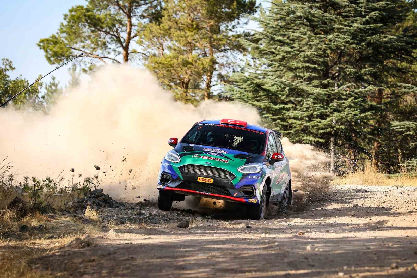 Castrol Ford Team Türkiye, 45’inci İstanbul Rallisi’nde kupayı hedefliyor 5 castrol ford team turkiye 45inci istanbul rallisinde kupayi hedefliyor 1 Y9cNrZDC