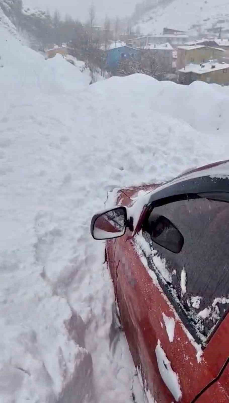 catakta cig dustu surucu son anda kurtuldu 1 6SZYlwDK