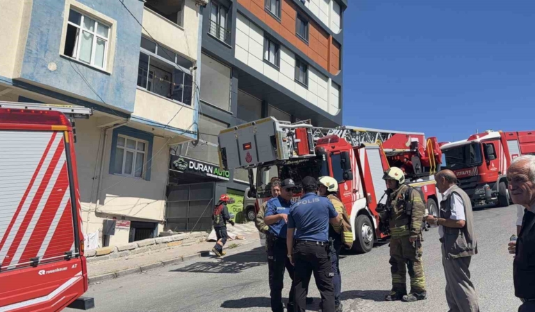 cati-katinda-cikan-yanginin-ardindan-dikkat-ceken-iddia-sikayet-ettik-ev-yandi-p61pUarB.jpg