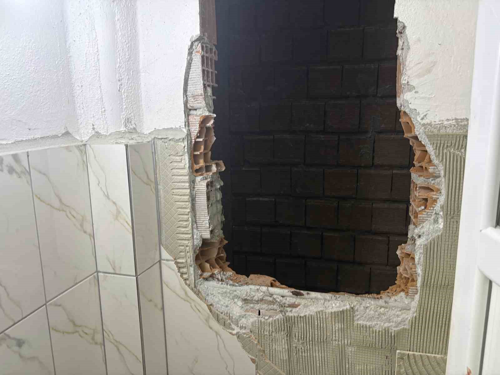 catidan apartman bosluguna dusen sahis hayatini kaybetti 4