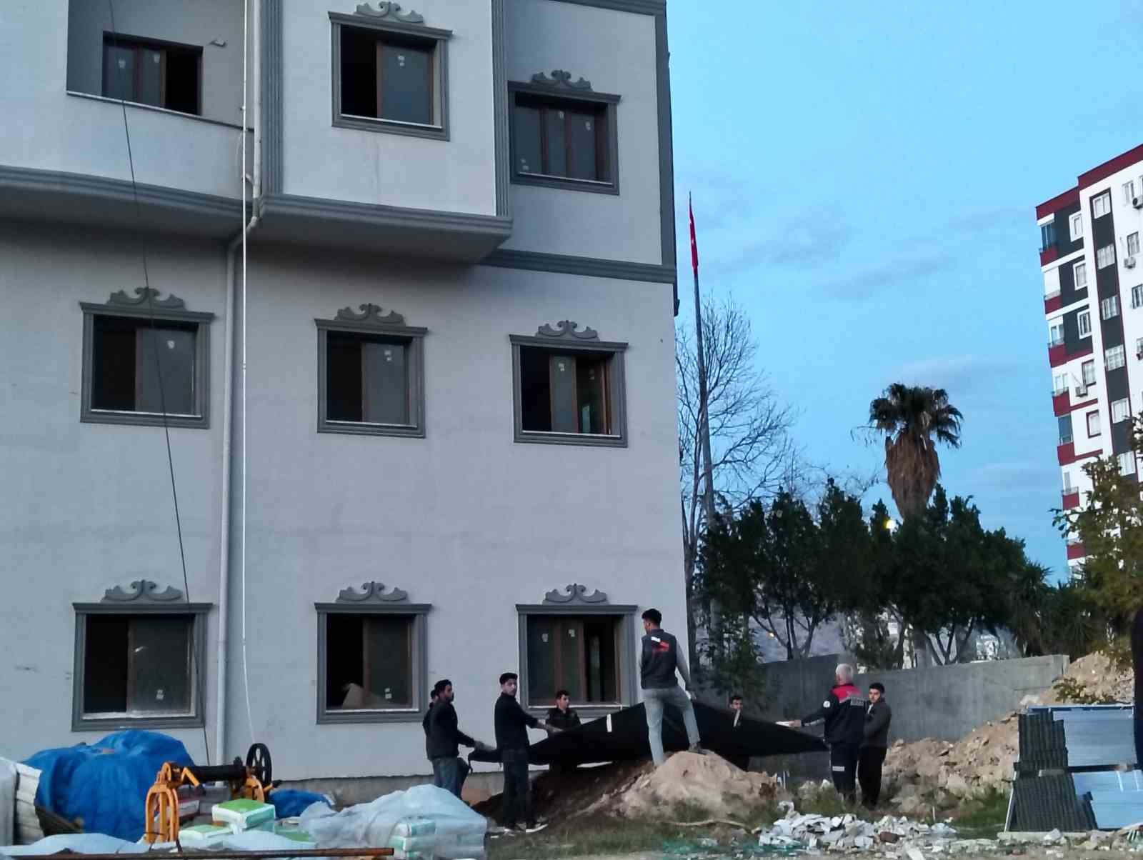 catiya cikti 80 bin tllik alacagini tahsil edince ikna olup indi 5
