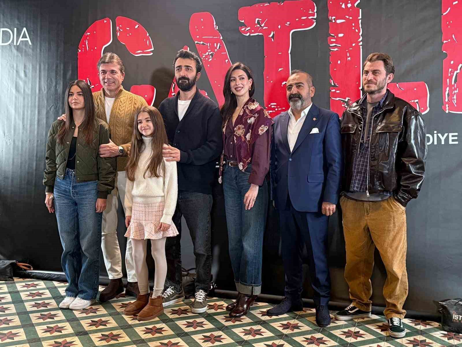 "Çatlı" filmi tanıtıldı: Abdullah Çatlı’yı Galatasaraylı eski futbolcu Vedat İnceefe canlandıracak 5 catli filmi tanitildi abdullah catliyi galatasarayli eski futbolcu vedat inceefe canlandiracak 1 3iWeTWI3