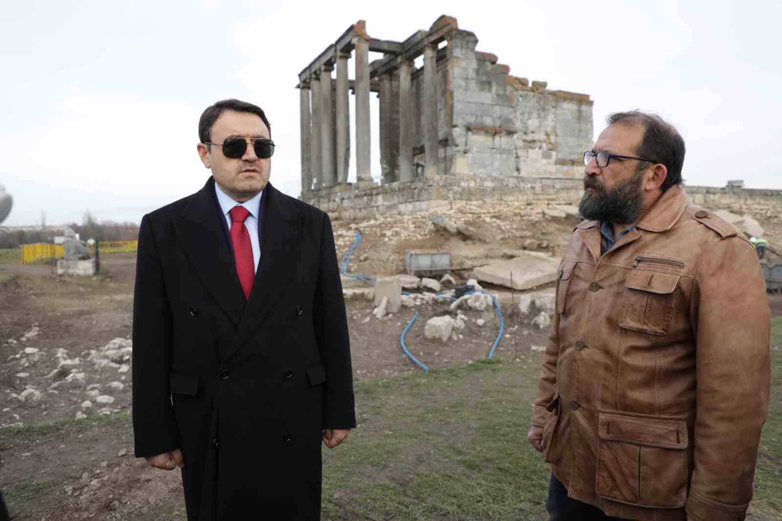 cavdarhisar aizanoi antik kentinde kazi ve restorasyon calismalari devam ediyor 6 gDXmnPHr