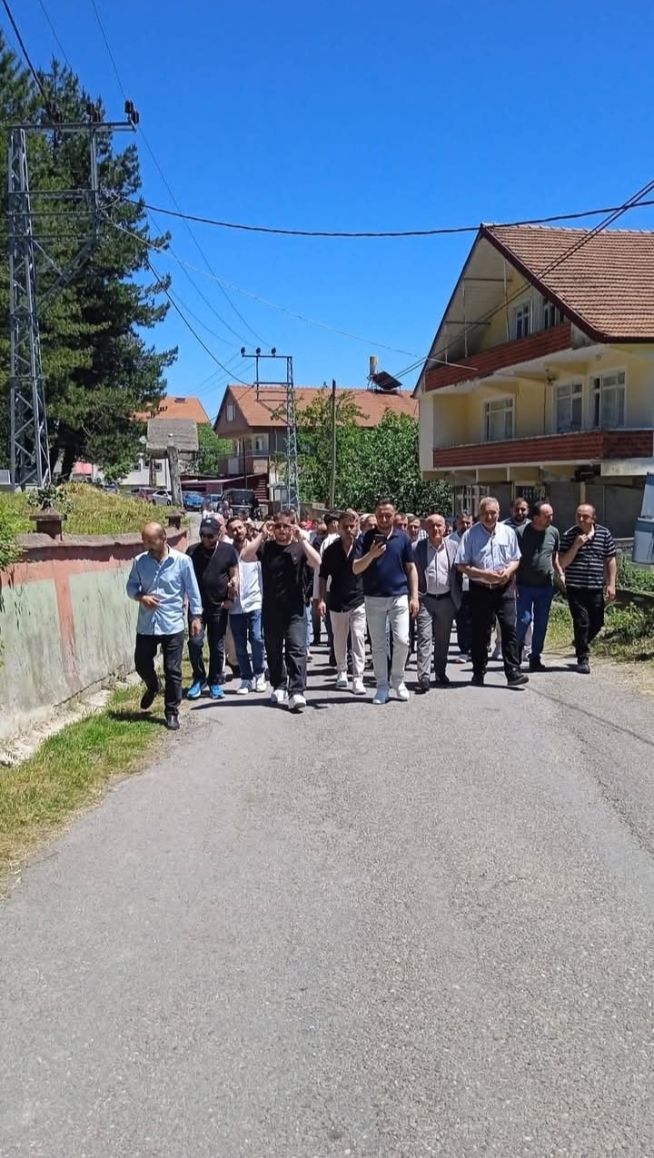 caycumada 100 yillik bayram gelenegi yasatiliyor 1 wq6ytnit