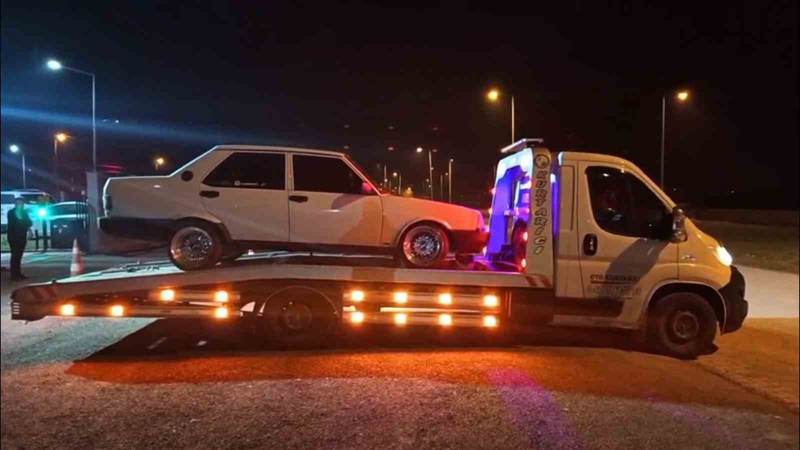 caycumada gece saatlerinde film gibi kovalamaca kamerada 366 bin tl ceza kesildi 3 yw8XRf2I