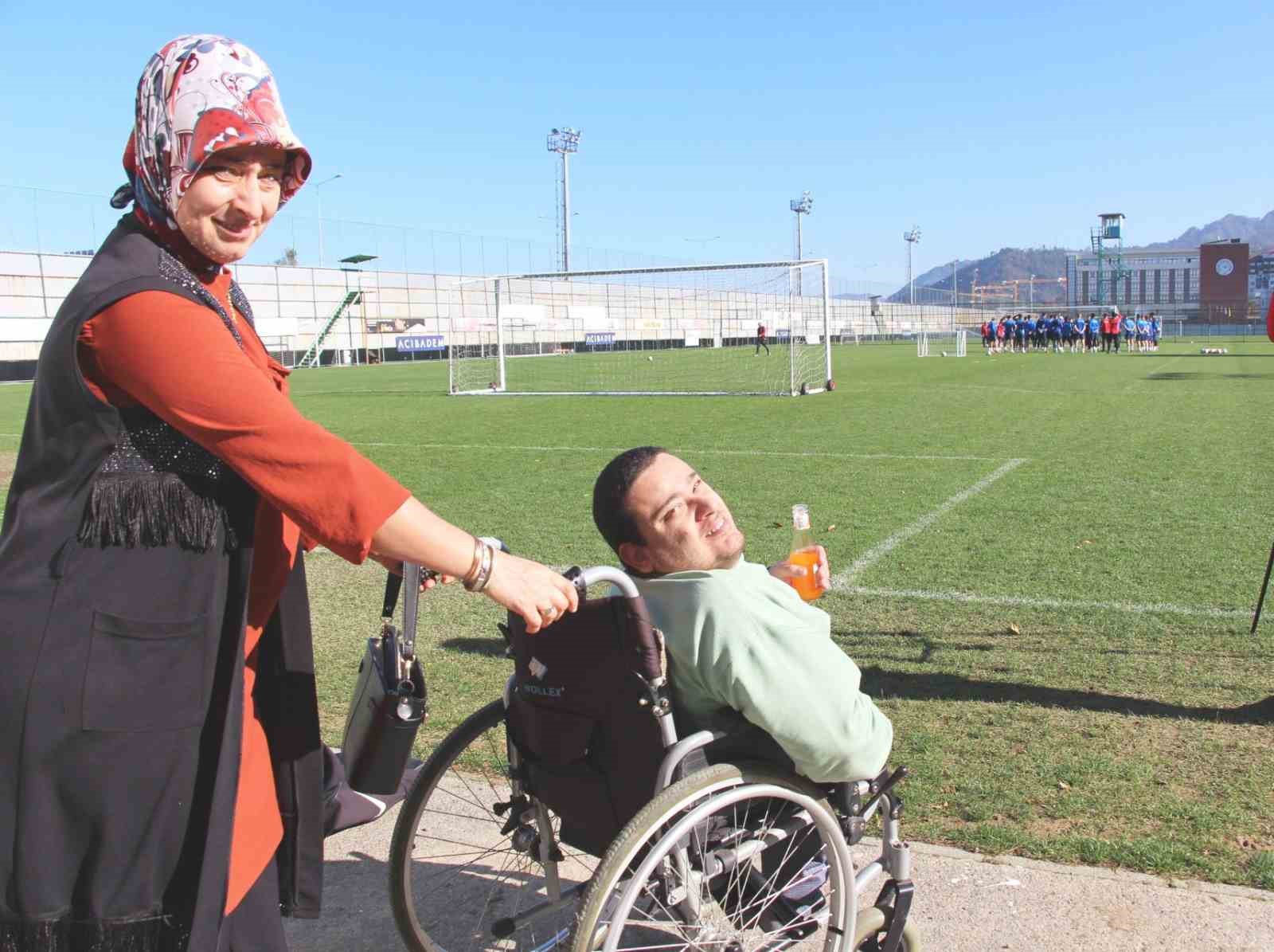 caykur rizespor aski engel tanimiyor 3 ZnH7czMt
