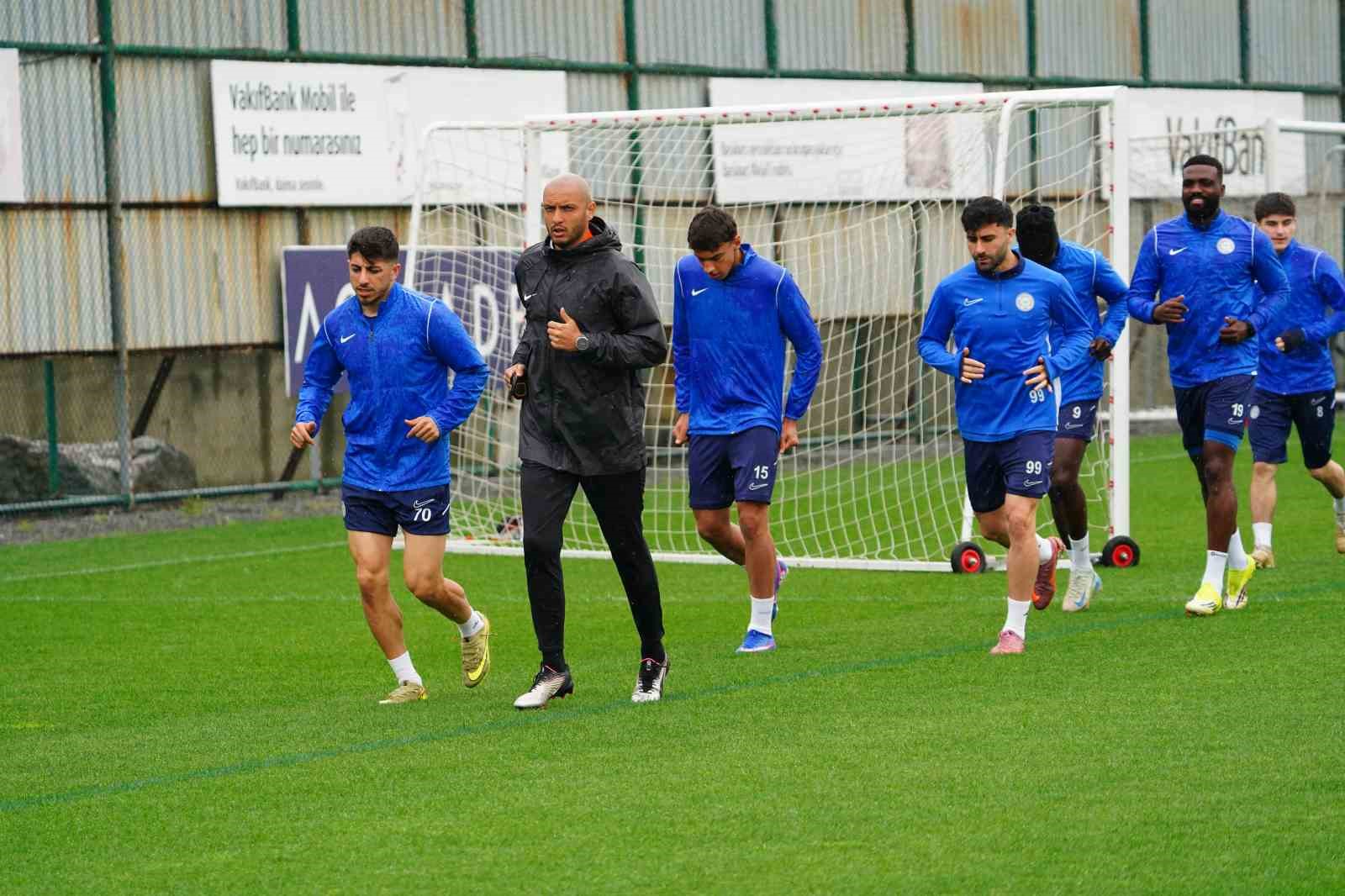 Çaykur Rizespor, ertelenen Samsunspor maçı hazırlıkları başladı 5 caykur rizespor ertelenen samsunspor maci hazirliklari basladi 1 2lKKIt4q