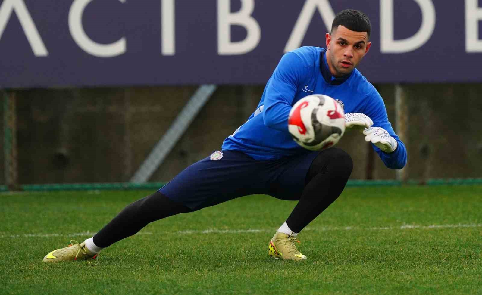 Çaykur Rizespor’da Gençlerbirliği mesaisi başladı 5 caykur rizesporda genclerbirligi mesaisi basladi 1 QiENehWd