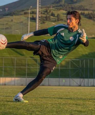 caykur-rizesporun-erzurum-kampindaki-hazirlik-maclari-netlesti-fC7mhZWs.jpg