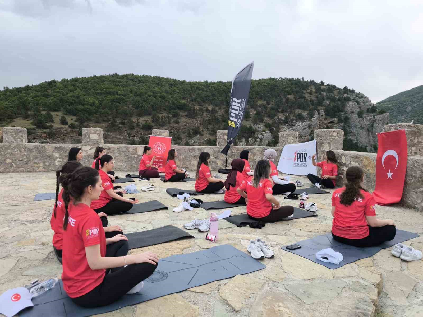 Cehennem Deresi Kanyonu’nda dünya yoga günü etkinliği 8 cehennem deresi kanyonunda dunya yoga gunu etkinligi 4 kDUdpBuZ