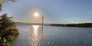 cekerek-sureyya-bey-barajinda-dolluk-orani-yuzde-100un-uzerine-ciktigi-icin-koyu-yilanlar-basti-U1RkZXfs.jpg