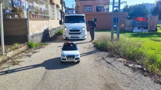 cekiciyle gelen dogum gunu surprizi yuzleri guldurdu 6 4DVZMW6z