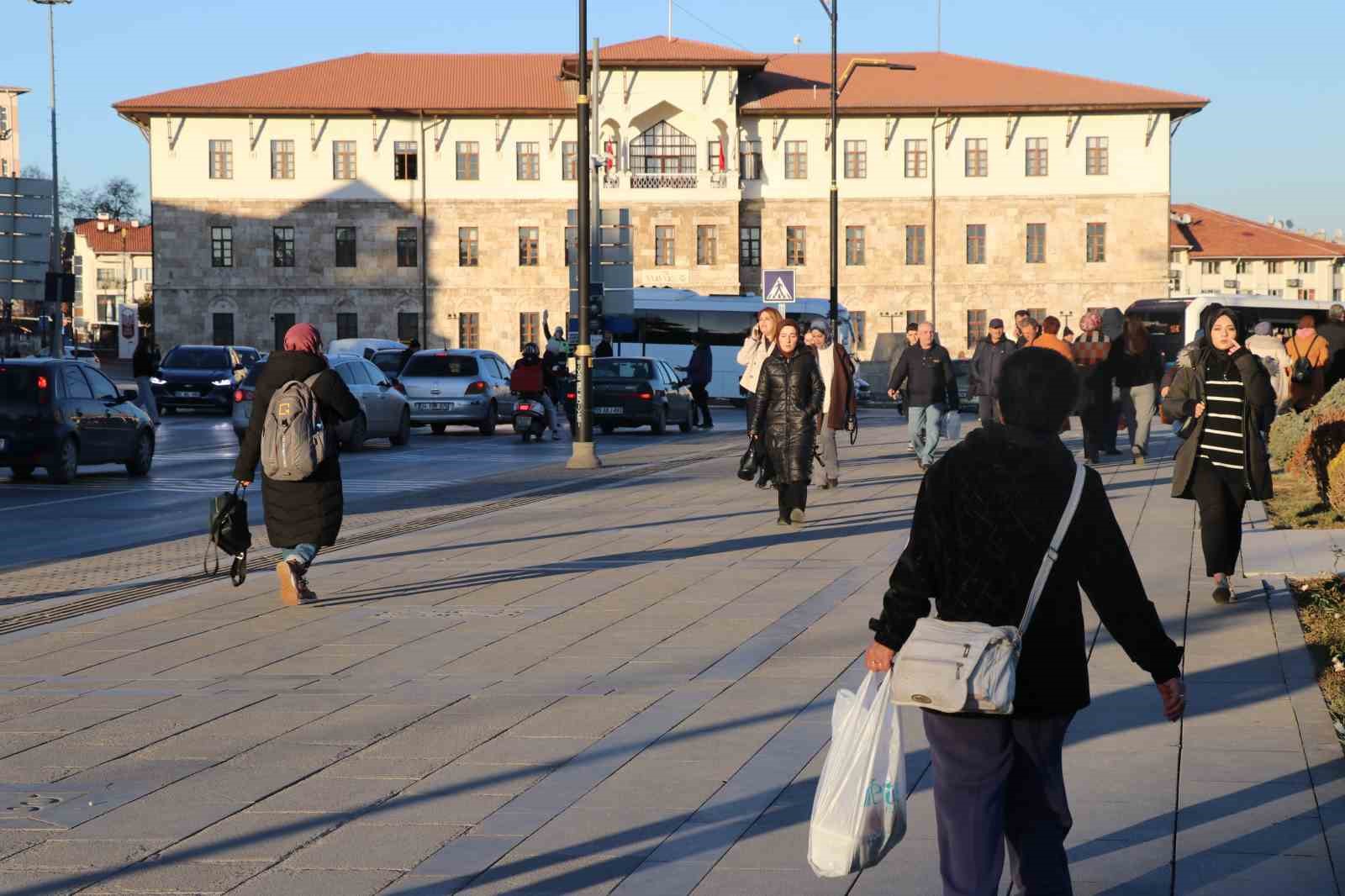 cekirdek aile kuculdu yalniz yasam artti 2 ULlXbrul