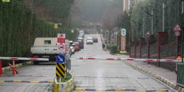 cekmekoyde-asansor-boslugunda-sikisan-kisi-hayatini-kaybetti-9lrVybfZ.jpg