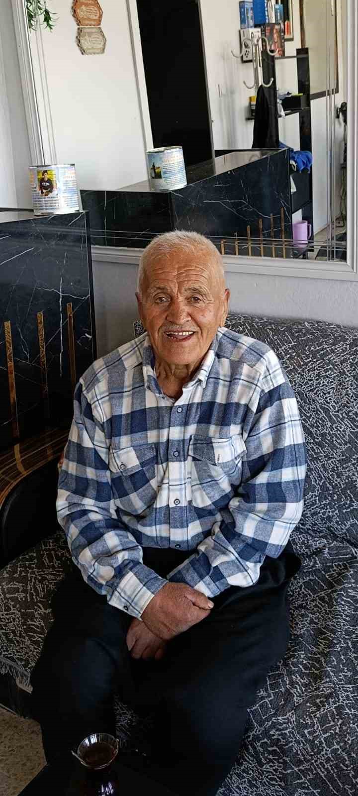 cekmekoyde kaybolan alzheimer hastasi yasli adamdan 17 gundur haber alinamiyor 2 SJvRHfCt